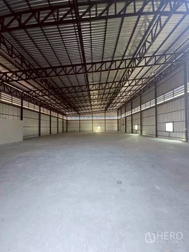 For rent Warehouse 300 sq.m. in Bang Phli, Samut Prakan