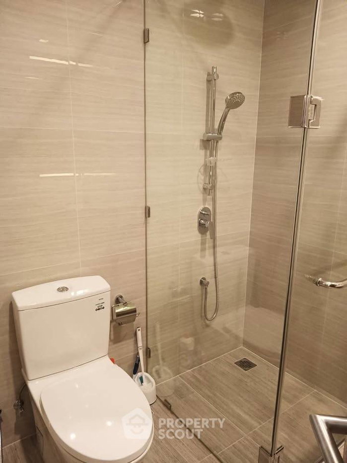 picture 2-BR 67 Sqm Condo At Noble Be 33 Near BTS Phrom Phong (ID 3367778) - 11/12