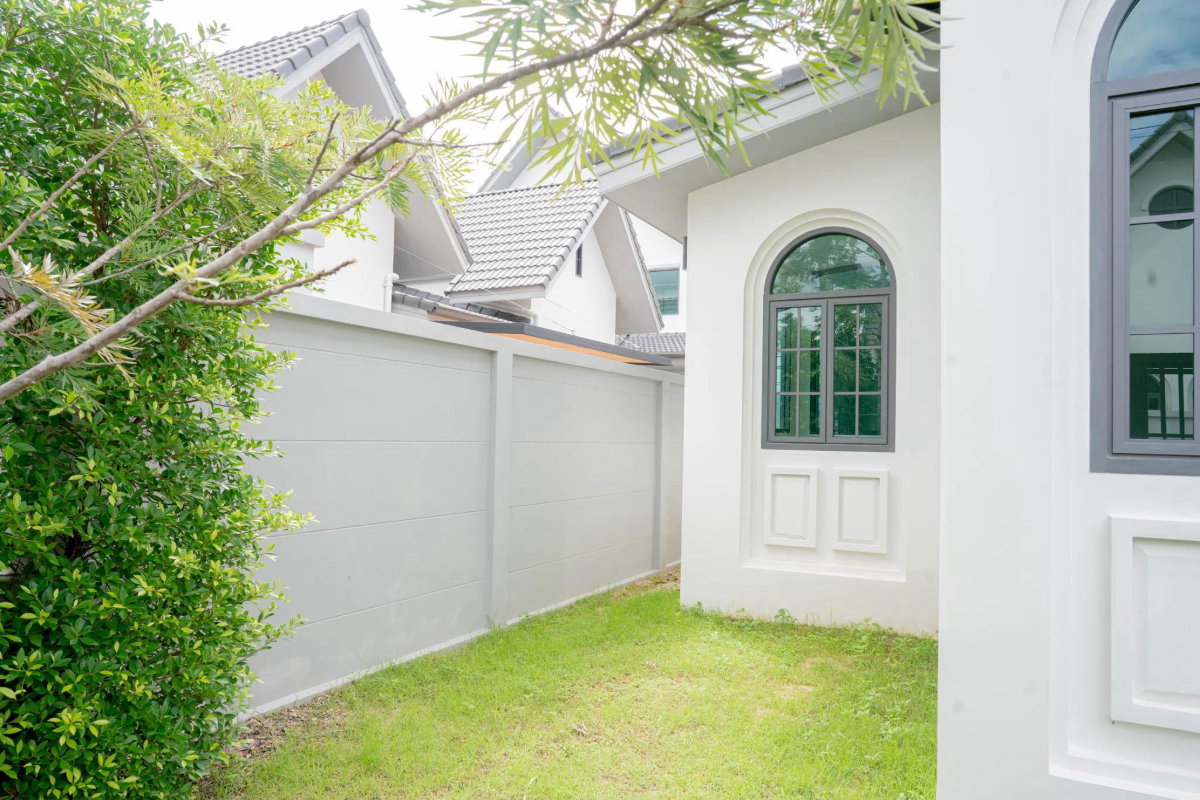 รูป NewProject-3 - ขายบ้านเดี่ยวชั้นเดียว "PANSY" โครงการ The Baroni Ranong บ้านสวยสไตล์ยุโรป พื้นที่ใช้สอย 177 ตร.ม. บนที่ดิน 85 ตร.ว. - รูปที่ 5/12