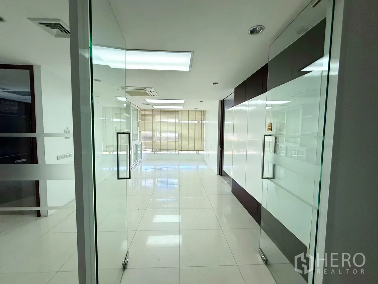 picture For sale Office Space 1140 sqm in Nuan Chan, Bueng Kum, Bangkok - 20/30