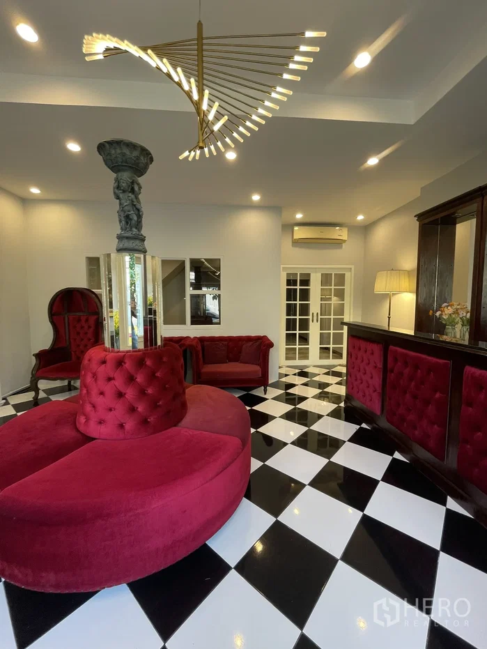 picture For rent Shophouse 200 sqm in Bang Kapi, Bangkok - 6/25