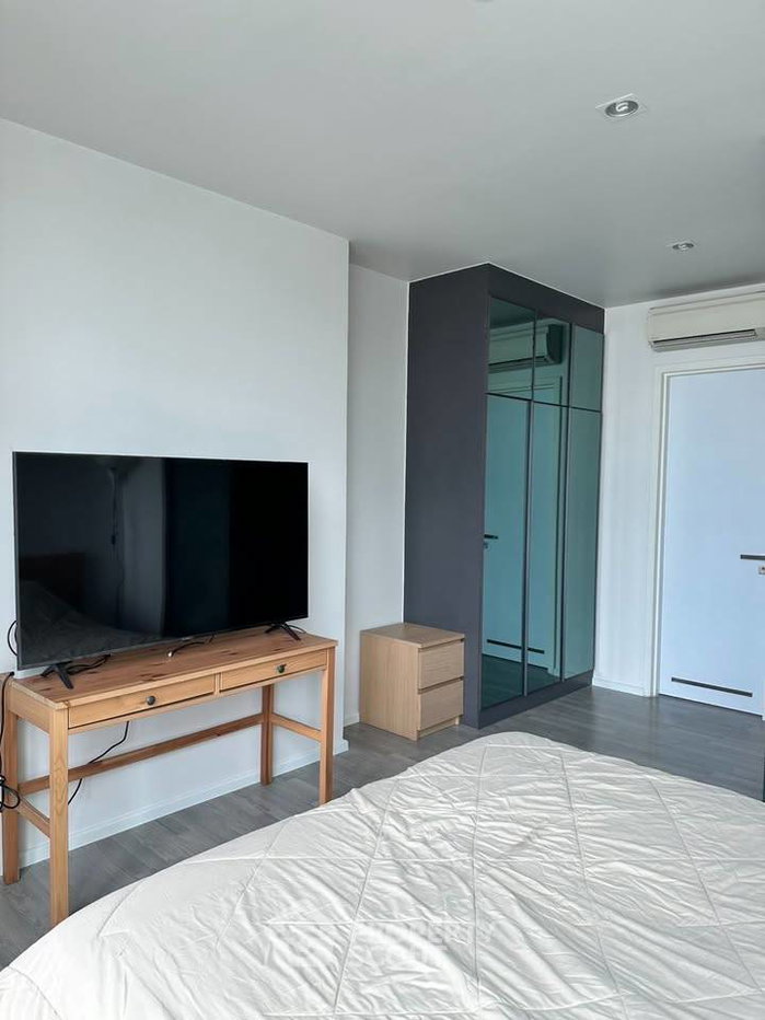 picture 1-BR Condo at The Room Sukhumvit 69 near BTS Phra Khanong (ID 3370389) - 9/13