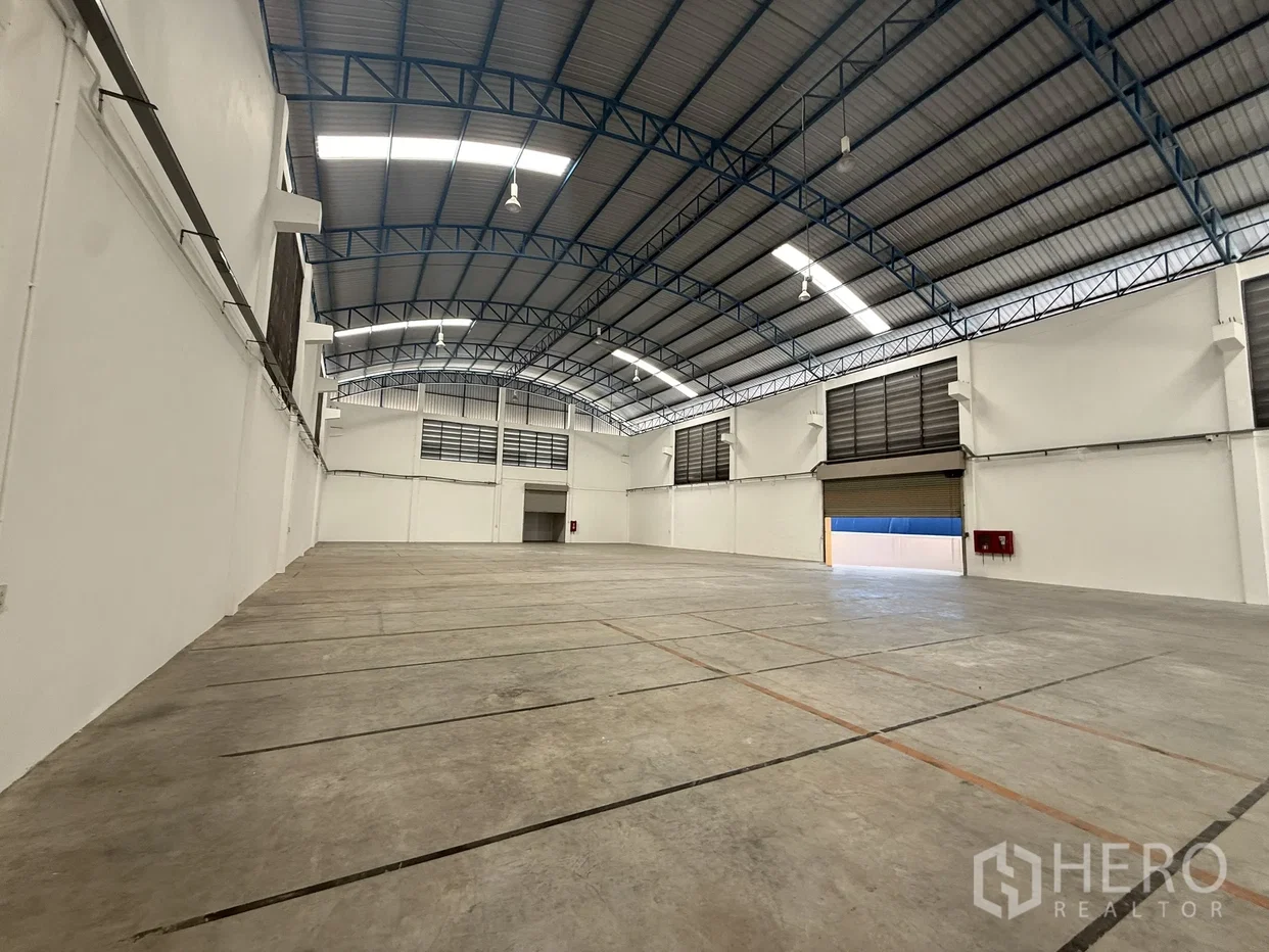 picture For rent or sale Warehouse 1000 sqm in Bang Phriang, Bang Bo, Samut Prakan - 4/25