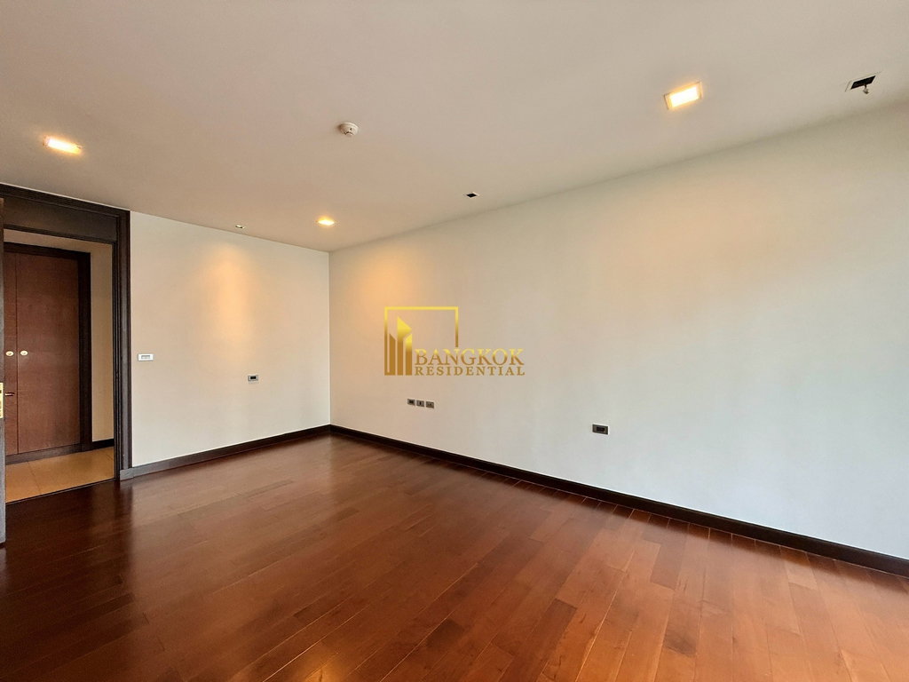 รูป Expansive 4 Bedroom Apartment For Rent in Phrom Phong - BR0631AP - รูปที่ 28/53