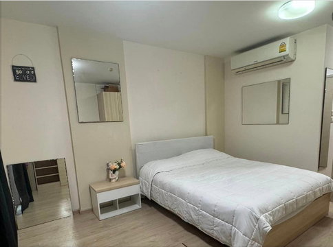 Unit Available at IDEO Tha Phra Interchange Multiple units available—prices negotiable!