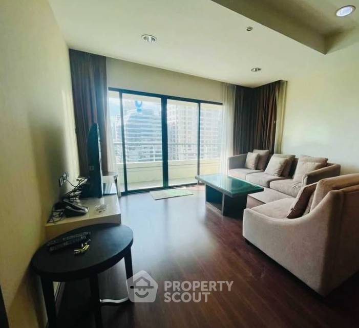 picture 2-BR Sathorn Gardens Near MRT Silom (ID 3367760) - 5/7