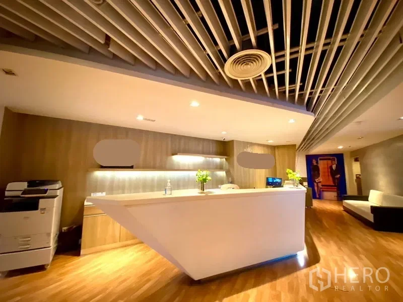 picture For Rent Office Space 410 sqm in Khlong Toei Nuea, Watthana, Bangkok BTS Asok - 1/5