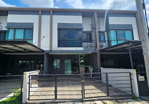 For Sell Town house PLENO PHAHOLYOTHIN 2-story 2 bedroom 2 bathroom
