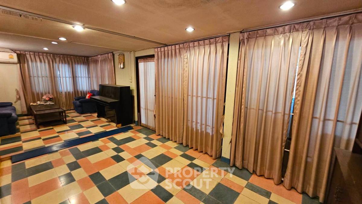 รูป บ้าน 4-ห้องนอน ใกล้ BTS ช่องนนทรี (ID 3371606) - รูปที่ 18/19