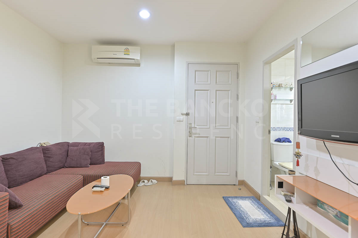 picture Room available, great price Life@Ratchada - Huaikhwang near MRT Huai Khwang Station - 3/10
