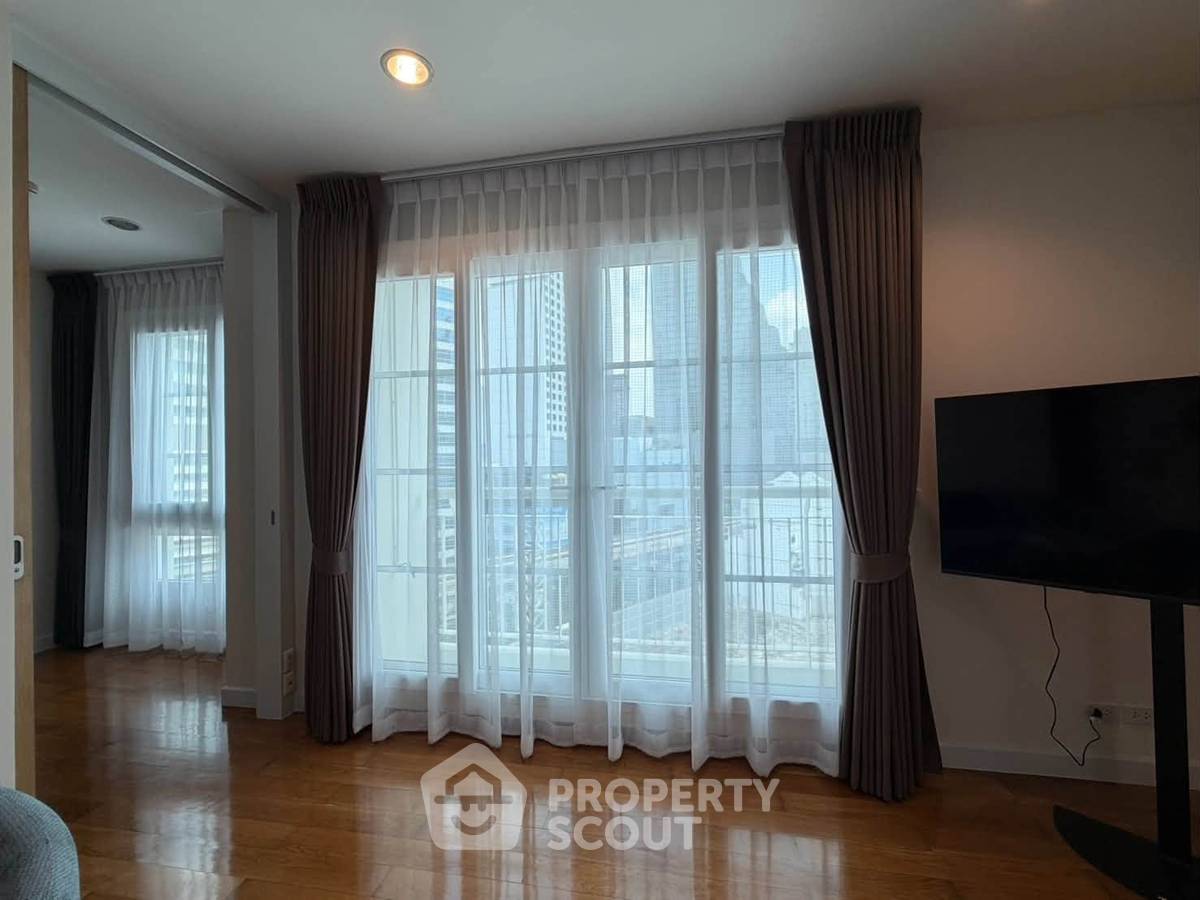 picture 2-BR Condo at Citi Smart Sukhumvit 18 near BTS Asok (ID 3368337) - 10/22