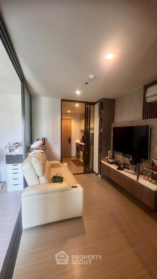 picture 1-BR Condo at Life Sathorn Sierra near BTS Talat Phlu (ID 3368836) - 3/19
