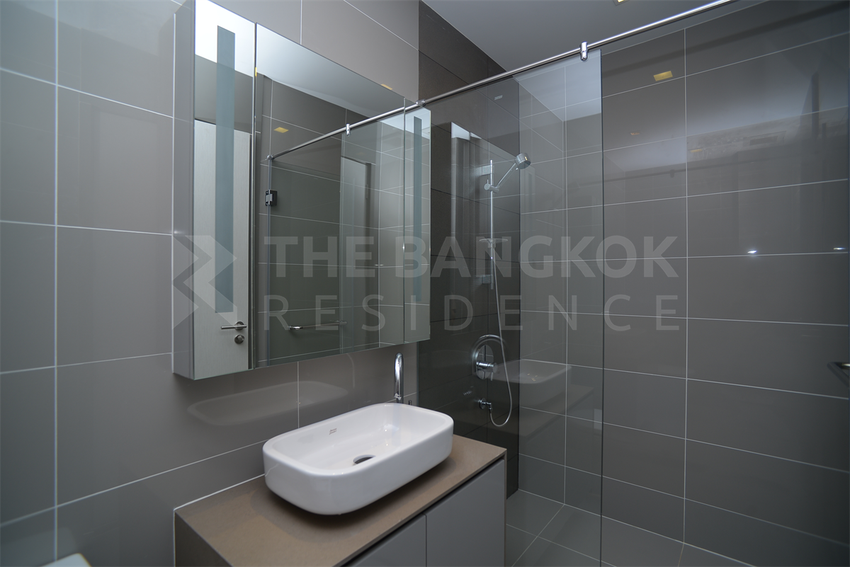 รูป ยูนิต Luxury หรูหราแบบไม่ต้องรอ เอ็ม สีลม ใกล้ BTS สถานีช่องนนทรี - รูปที่ 3/10