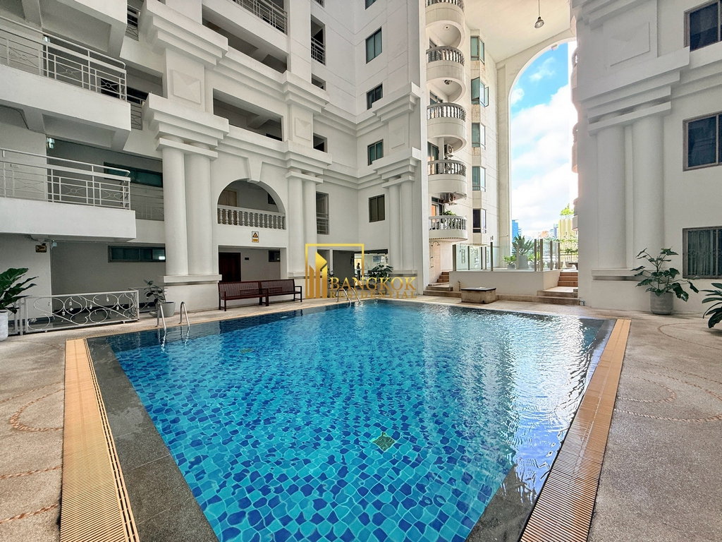 picture Royal Castle | Renovated 4 Bed Condo in Phrom Phong Area - BR18837CD - 37/50