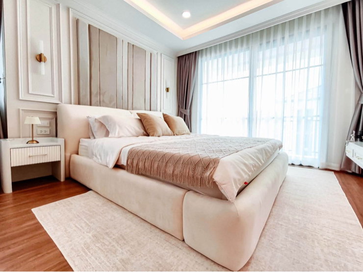 picture Large, luxurious rental house; fully furnished and equipped with appliances. - 30/50