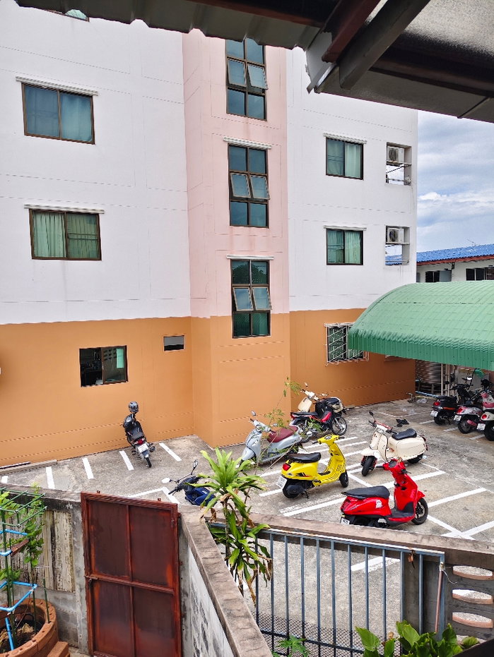 รูป ขายอาคารพาณิชย์ 3.5 ชั้น แยกคีรี เสม็ด 32 ตร.ว. 4.5 ล้าน แหล่งชุมชน - รูปที่ 11/19