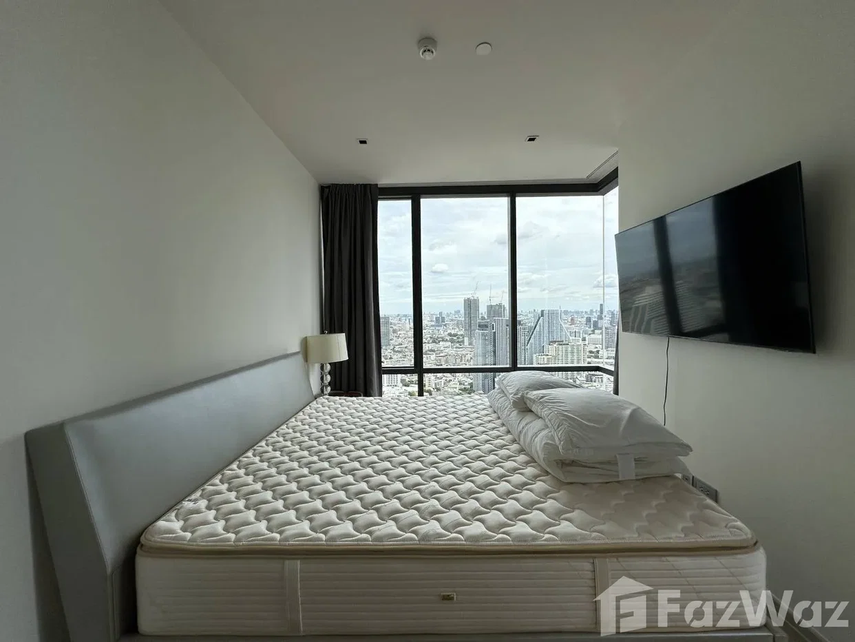picture Ashton silom 6837426 - 10/14