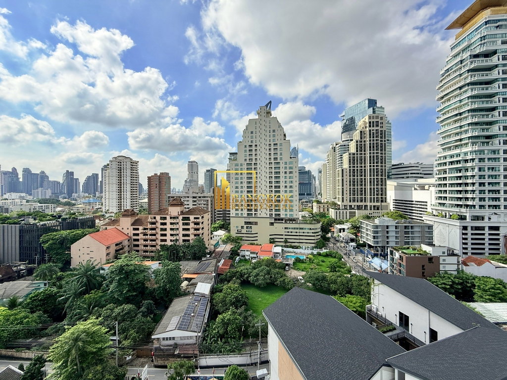 picture Royal Castle | Renovated 4 Bed Condo in Phrom Phong Area - BR18837CD - 34/50