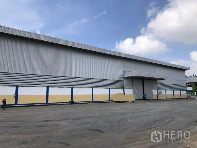 picture For rent Warehouse 5100 sqm in Bang Sai, Phra Nakhon Si Ayutthaya - 1/11