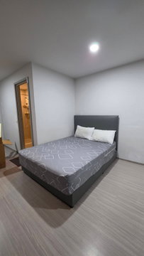 P-57069 ให้เช่า  (แอสปาย อโศก - รัชดา) | Studio | 25 ตร.ม. | ชั้น 3 อาคาร A | วิวสวน | เฟอร์นิเจอร์ครบ 📞 Line ID: @easythaihome | 085-592-2897