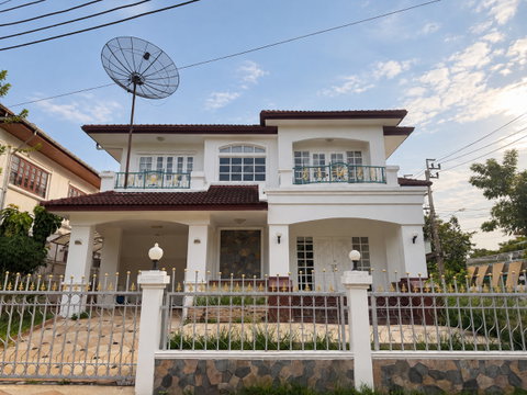 ขายบ้านเดี่ยว พฤกษ์ภิรมย์ พระราม 2 | 5 ห้องนอน พร้อมบิลต์อิน ราคา 7.8 ล้านบาท