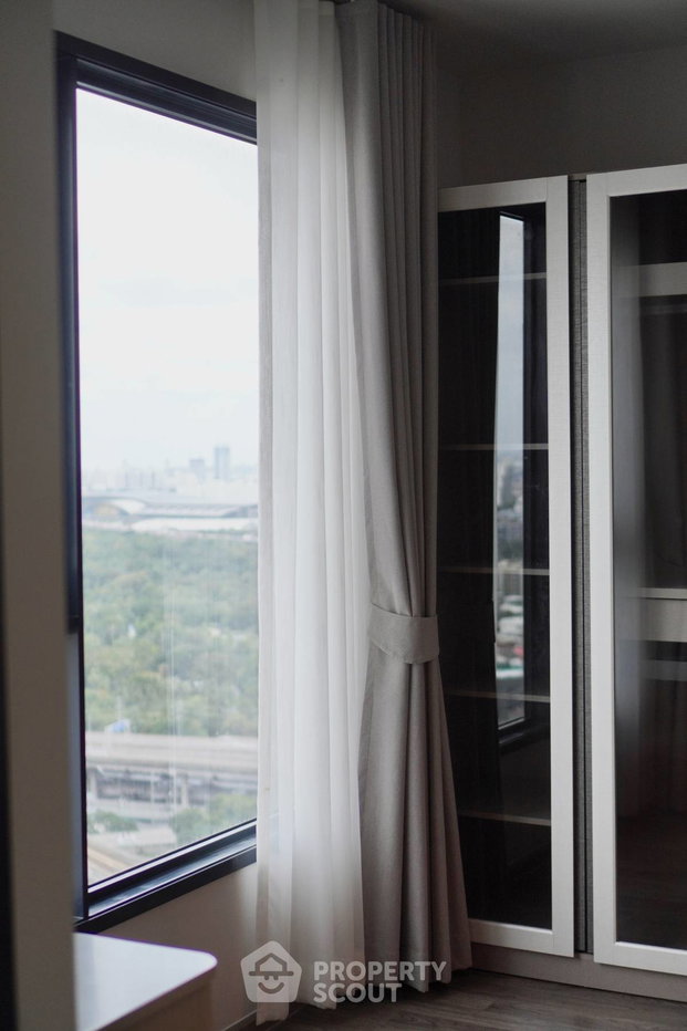 picture Studio Condo at Life Ladprao Valley near BTS Ha Yaek Lat Phrao (ID 3370323) - 2/14