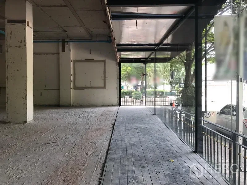 picture For rent Retail Space 243 sqm in Khlong Toei, Khlong Toei, Bangkok BTS Asok - 1/5