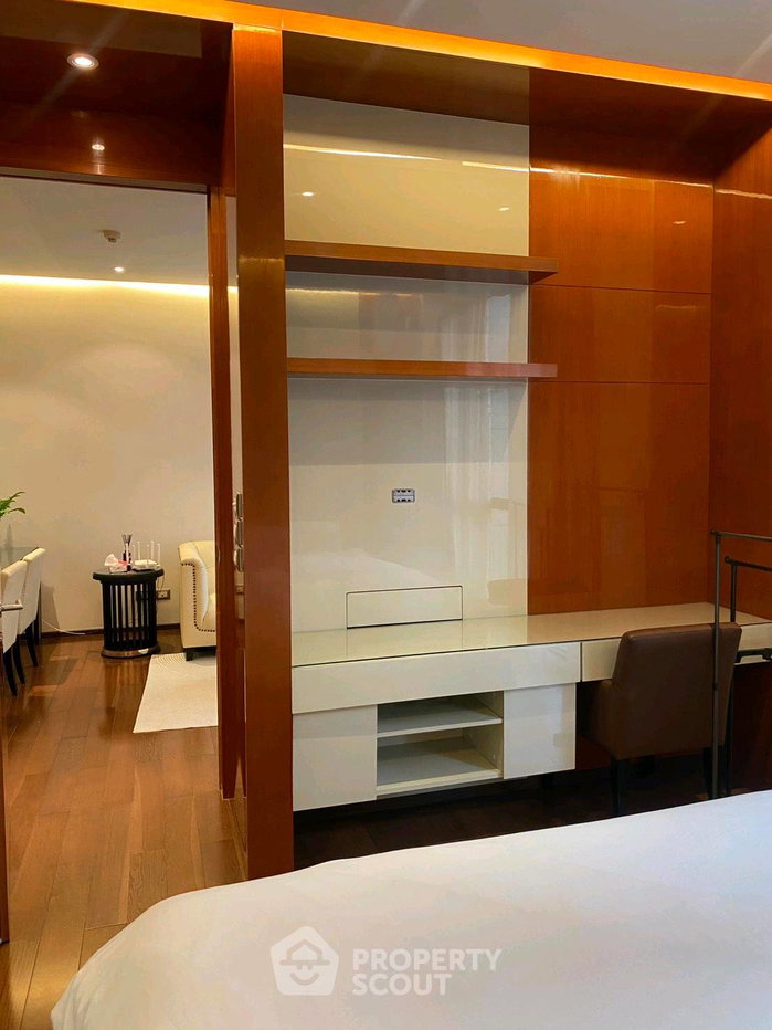 picture 300m From BTS Phrom Phong | 1-BR, The Address Sukhumvit 28 (ID 3368979) - 8/15