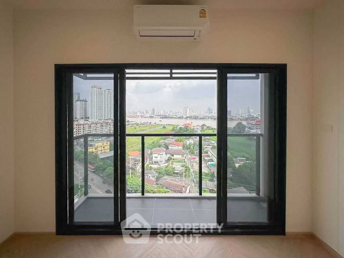 picture 2-BR Condo At Na Reva Charoennakhon Near BTS Pho Nimit (ID 3369788) - 2/10