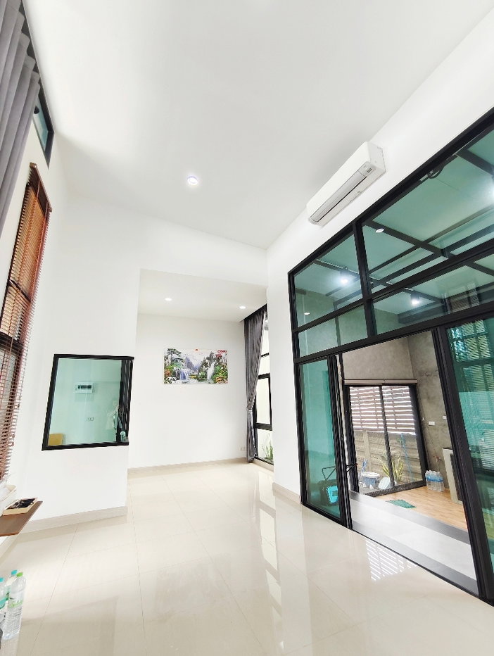รูป ขายบ้านพานทอง แสนมณี เนเจอร์ ใกล้อมตะ Modern Luxury 50 ตร.ว น้ำไม่ท่วม - รูปที่ 4/17