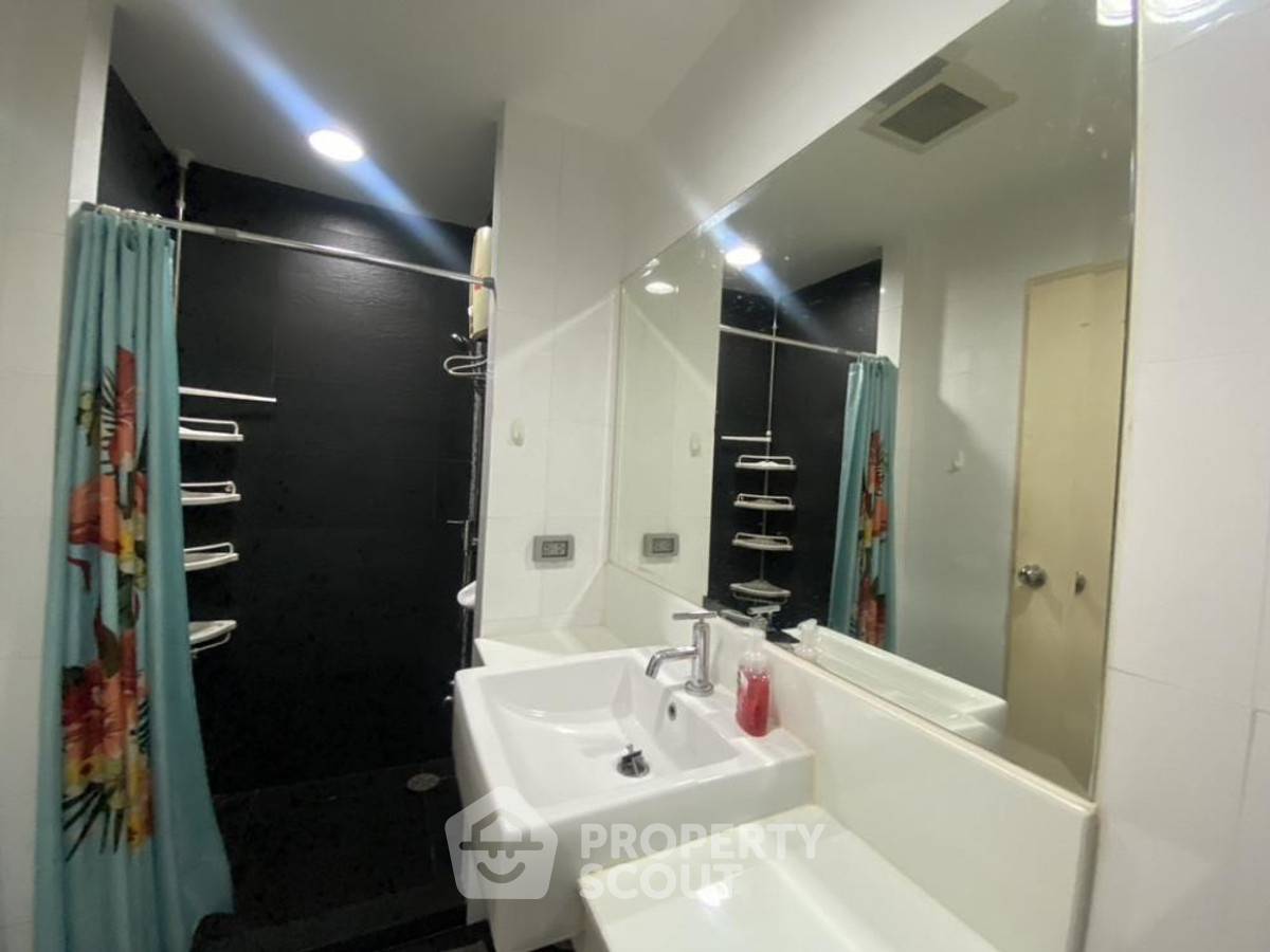 picture 2-BR Condo At D 65 Condominium Near BTS Ekkamai (ID 2766616) - 8/8