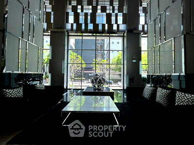 Condos for sale : 100m To MRT Ratchadaphisek | 1-BR At Rhythm Ratchada (ID 3369468)