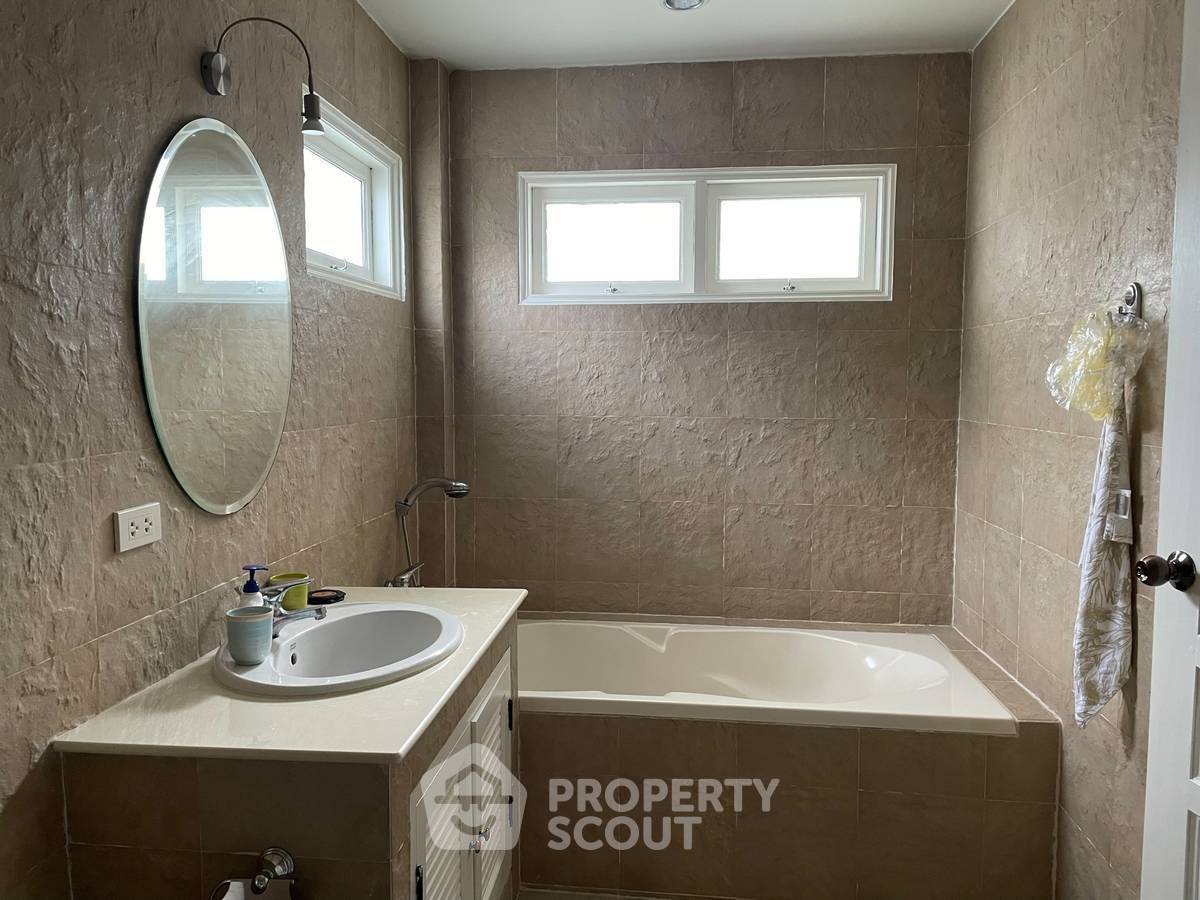 รูป วิลล่าสามห้องนอนให้เช่า Plumeria Pool Villa Hua Hin ชะอำ (ID 3369913) - รูปที่ 3/20