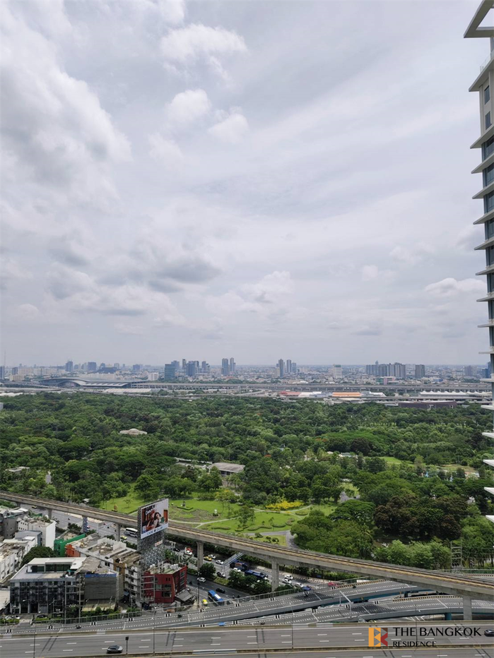 picture Hurry to book!! Popular rare units The Saint Residences near MRT Phahonyothin Station - 3/10
