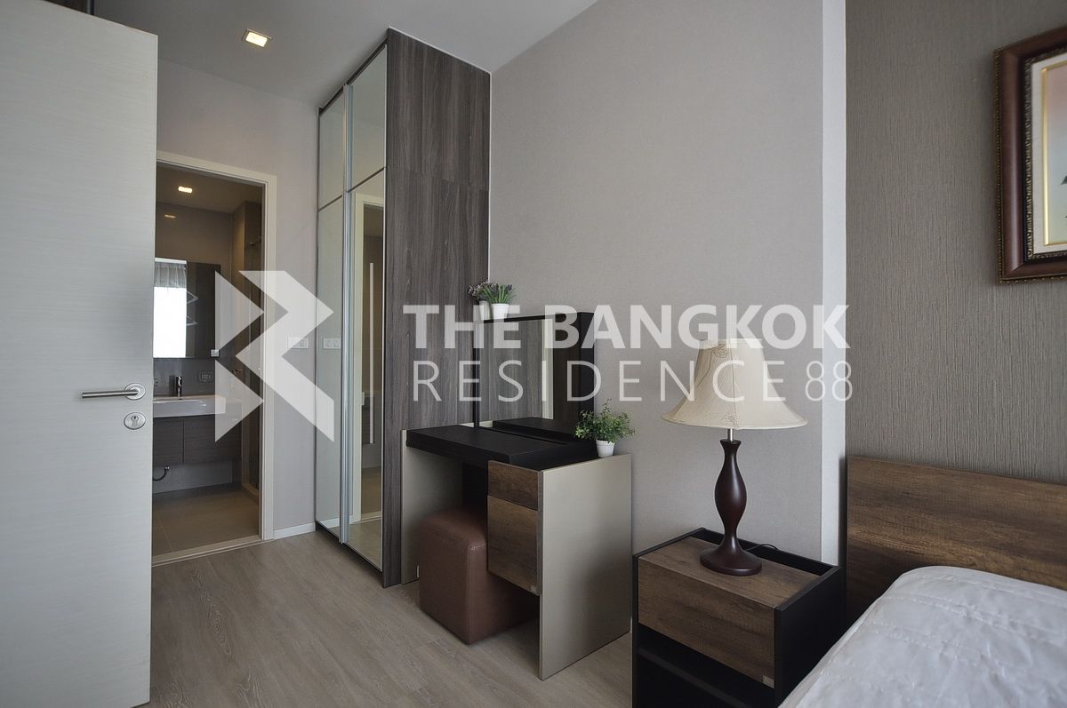 picture Quinn Condo Ratchada High-potential Location, Not as Expensive as You Think near MRT Sutthisan Station - 8/10