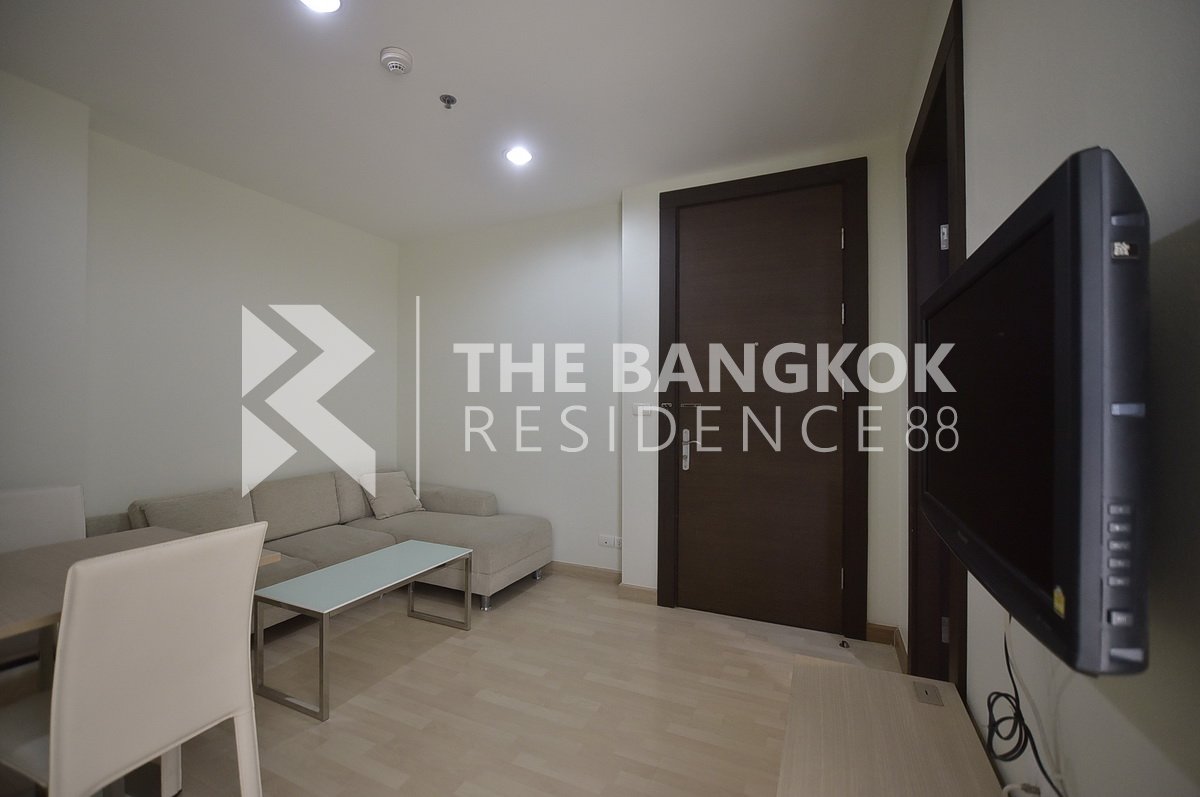 picture Condo Near MRT to Save More Time RHYTHM Ratchada near MRT Ratchadaphisek Station - 6/10