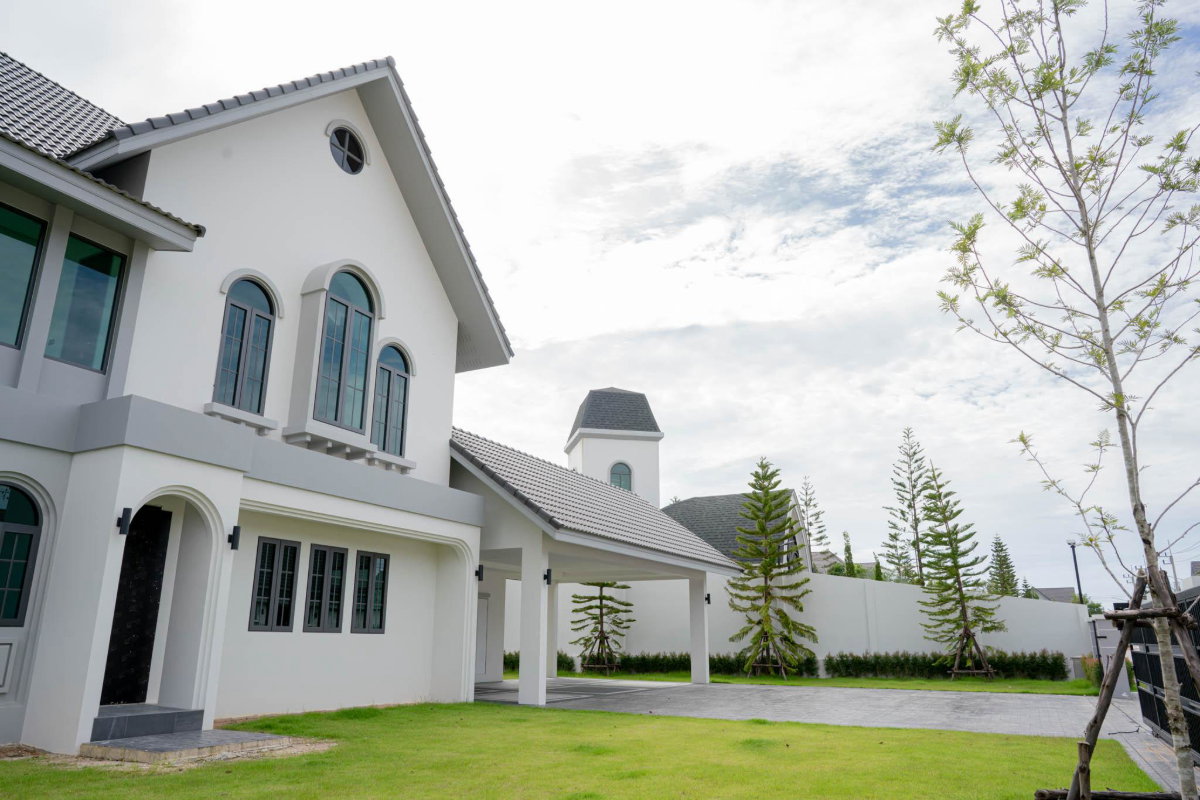 รูป NewProject-1 - บ้านเดี่ยวสไตล์ English Colonial ท่ามกลางธรรมชาติ เริ่มเพียง 6.2 ล้านบาท! - รูปที่ 1/12