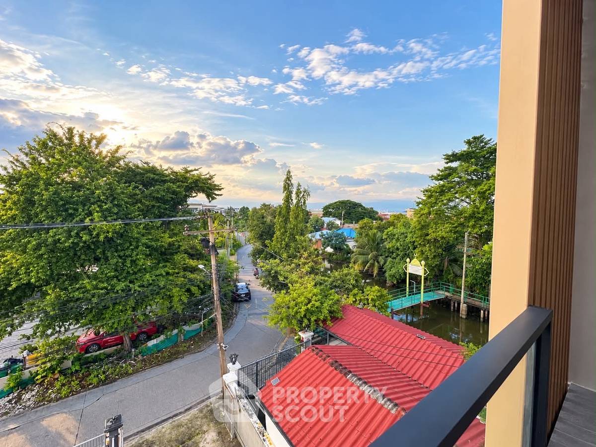 รูป ทาวน์เฮ้าส์ 4-ห้องนอน ใน สวนหลวง (ID 3371497) - รูปที่ 9/14
