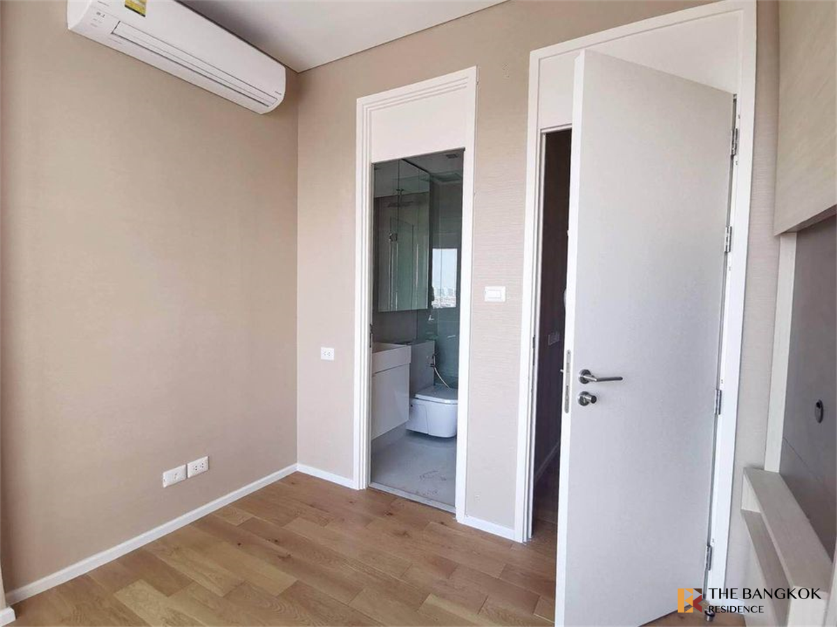 picture The Saint Residences Hurry to book!! Popular rare units near MRT Phahonyothin Station - 5/9