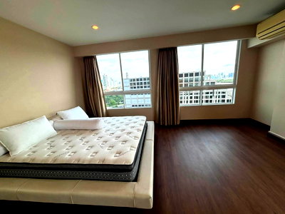 คอนโดให้เช่า : ให้เช่า Supalai Prima Riva — 3 Bedroom | BTS ช่องนนทรี | Fully Furnished [GTN-1032]
