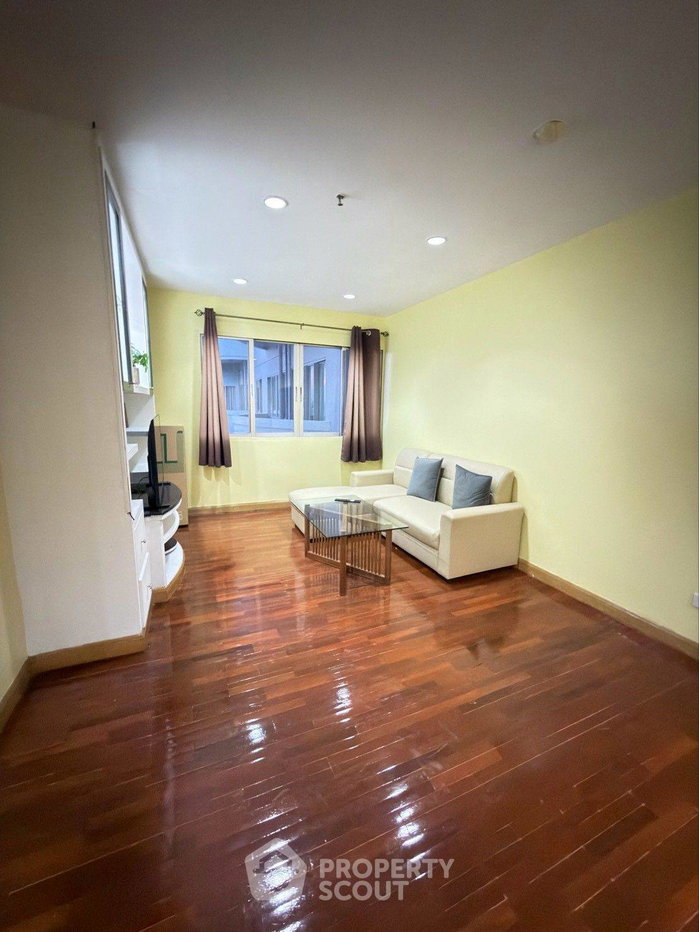 picture 1-BR Condo at Wittayu Complex near BTS Phloen Chit (ID 3367279) - 1/16