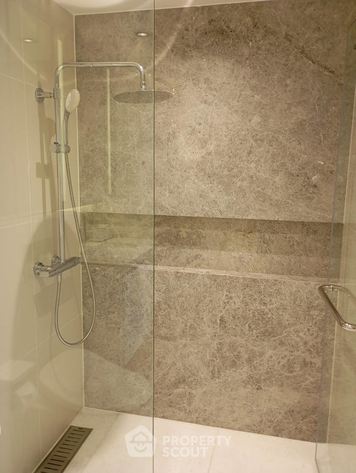 picture Studio Condo at SCOPE Promsri near BTS Phrom Phong (ID 3369857) - 5/10