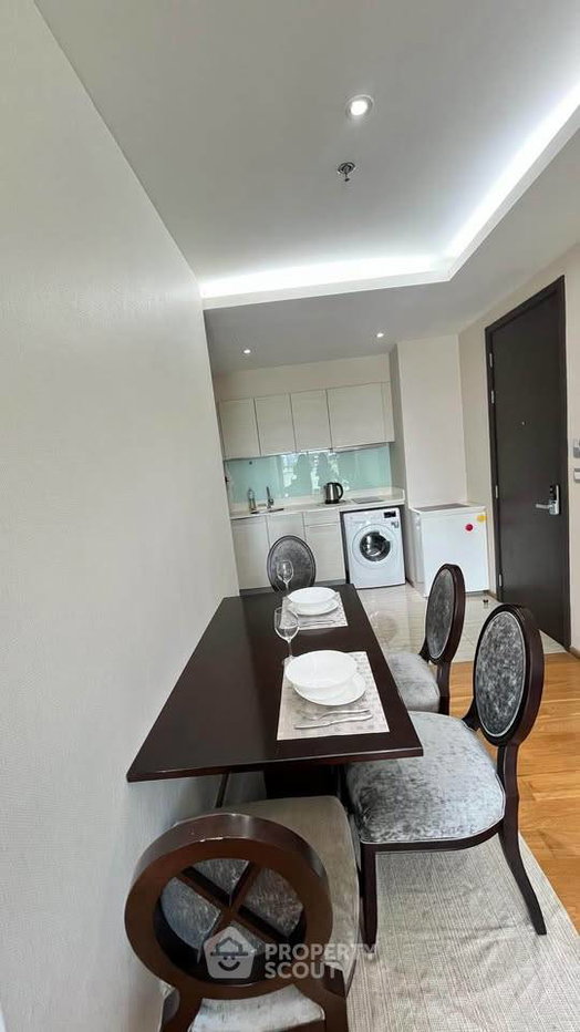 รูป คอนโด 2 ห้องนอน H Sukhumvit 43 ใกล้ BTS พร้อมพงษ์ (ID 3367999) - รูปที่ 8/23