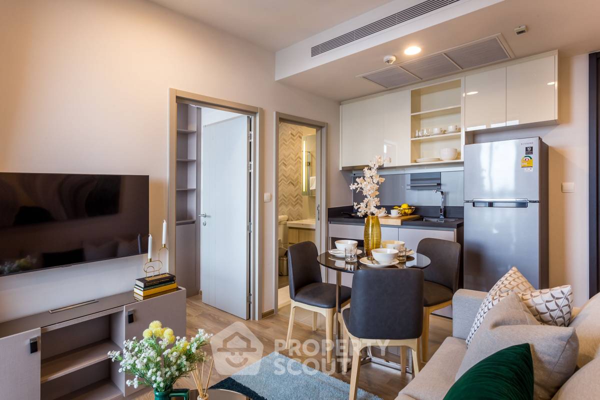 picture 39th-Floor 2-BR Condo At Oka Haus Sukhumvit 36 Near BTS Thong Lor (ID 1857486) - 35/40