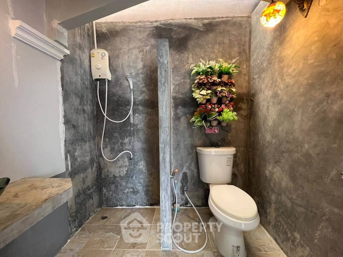 รูป วิลล่า 3-ห้องนอน ใกล้ บ้านศิลปินหัวหิน (ID 3369914) - รูปที่ 12/13