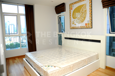 Condos for rent : Ideo Verve Ratchaprarop Great price, prime location near Airport Rail Link Ratchaprarop Station