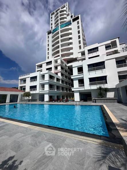 รูป คอนโดชั้น 16 แบบ 1 ห้องนอน Pattaya Hill Resort ขาย (ID 3370404) - รูปที่ 2/16