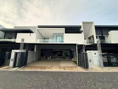 ให้เช่า VIVE Bangna km.7 — 3 ห้องนอน | BTS บางนา | Fully Furnished GTN-0939