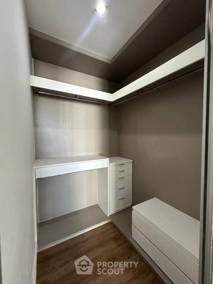 รูป คอนโด 2-ห้องนอน ที่ เดอะ รูม สาทร-ตากสิน ใกล้ BTS โพธิ์นิมิตร (ID 3369132) - รูปที่ 9/11
