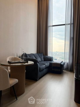 38th-Floor 2-BR At Life Phahon-Ladprao Near BTS Ha Yaek Lat Phrao (ID 3367485)